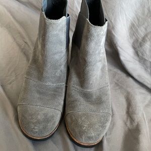 Sorel women’s boots size 9